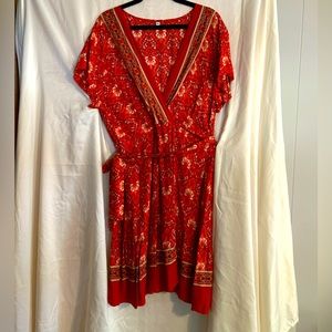 Floral  V-neck mock wrap dress, size XL.